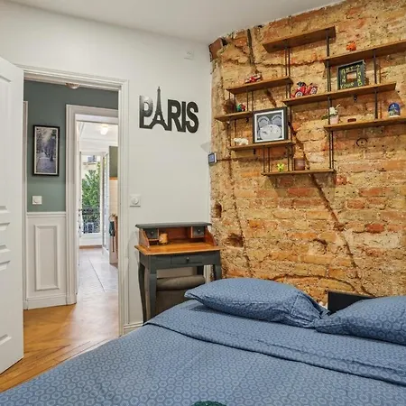 Magnifique Appartement Au Coeur Du Xviiieme Paris Exterior photo