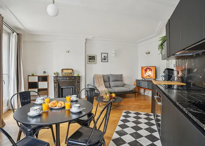 Magnifique Appartement Au Coeur Du Xviiieme